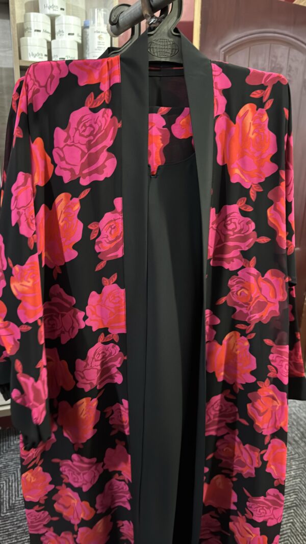 2-Piece Printed Gown Abaya - Image 3