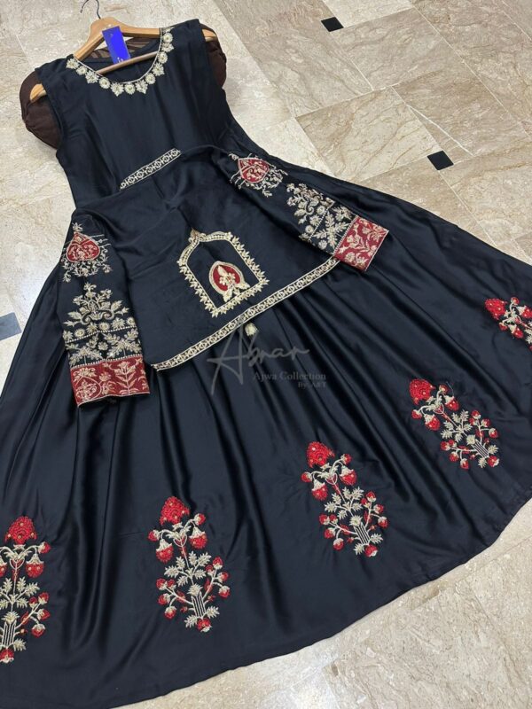 Regal Nug Embroidered Koti - Image 4