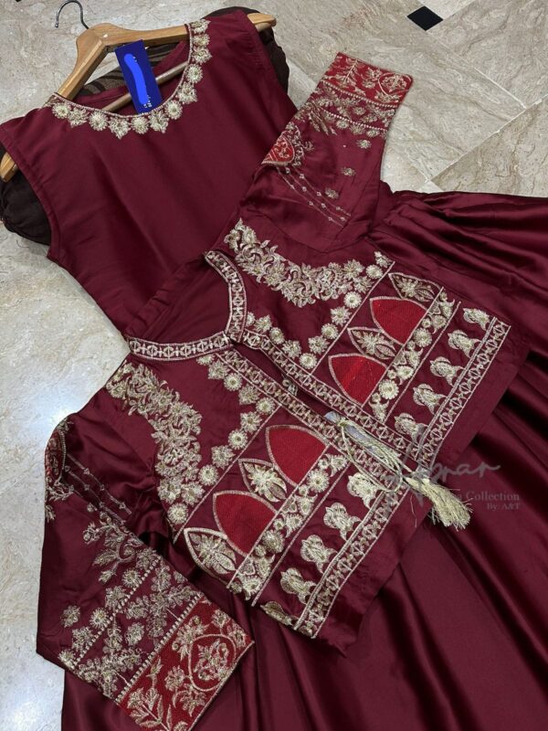 Regal Nug Embroidered Koti - Image 5