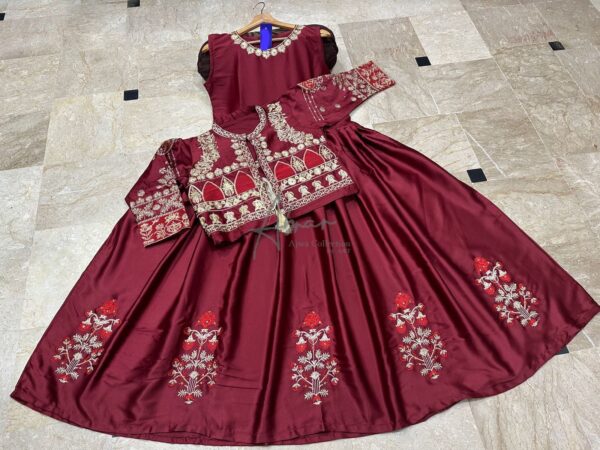Regal Nug Embroidered Koti - Image 6