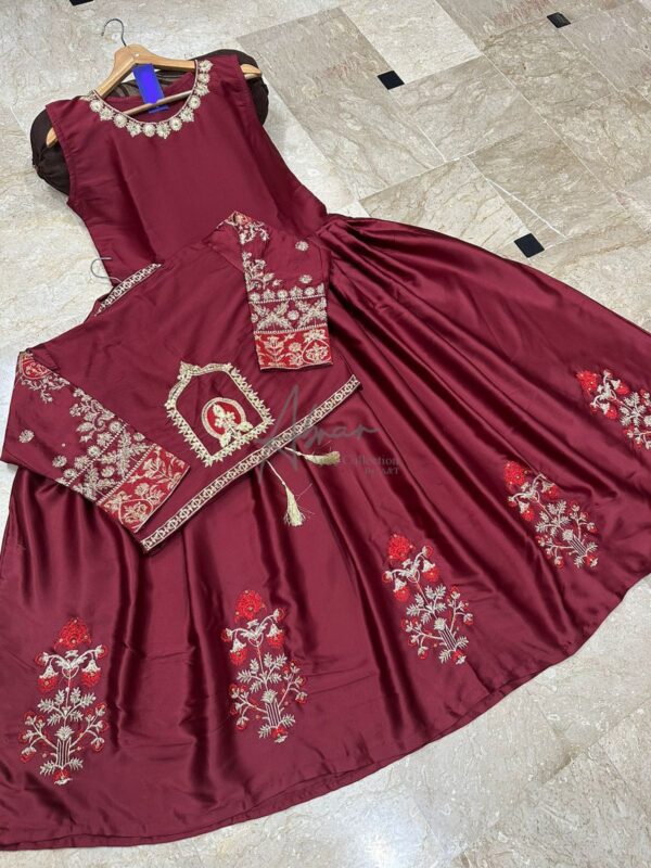 Regal Nug Embroidered Koti - Image 11
