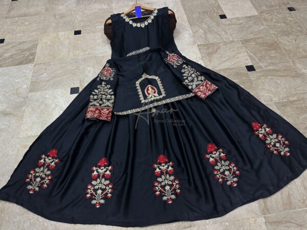 Regal Nug Embroidered Koti - Image 12